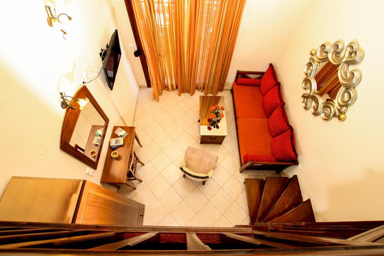 Xenonas Apollon Aparthotel Sarti Bagian luar foto